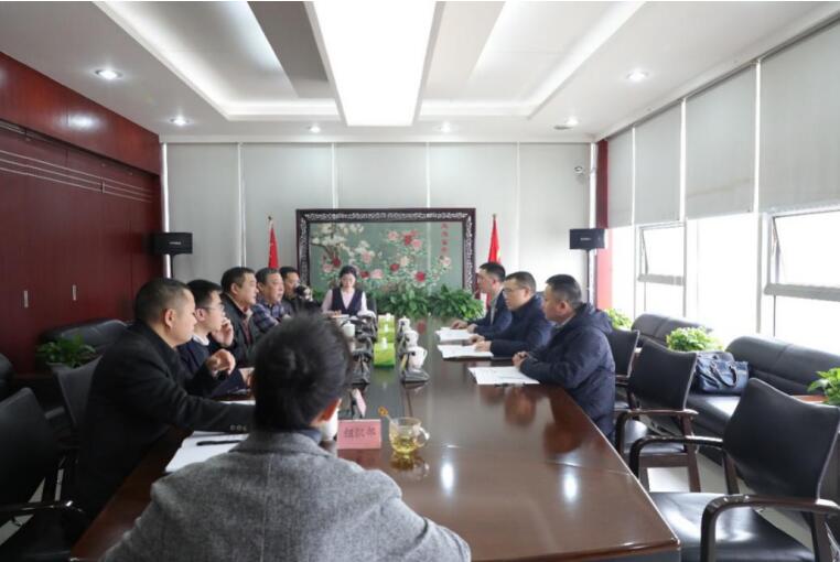集团辅导赴bifa必发集团锦弘集团督导辅导班子民主生涯会