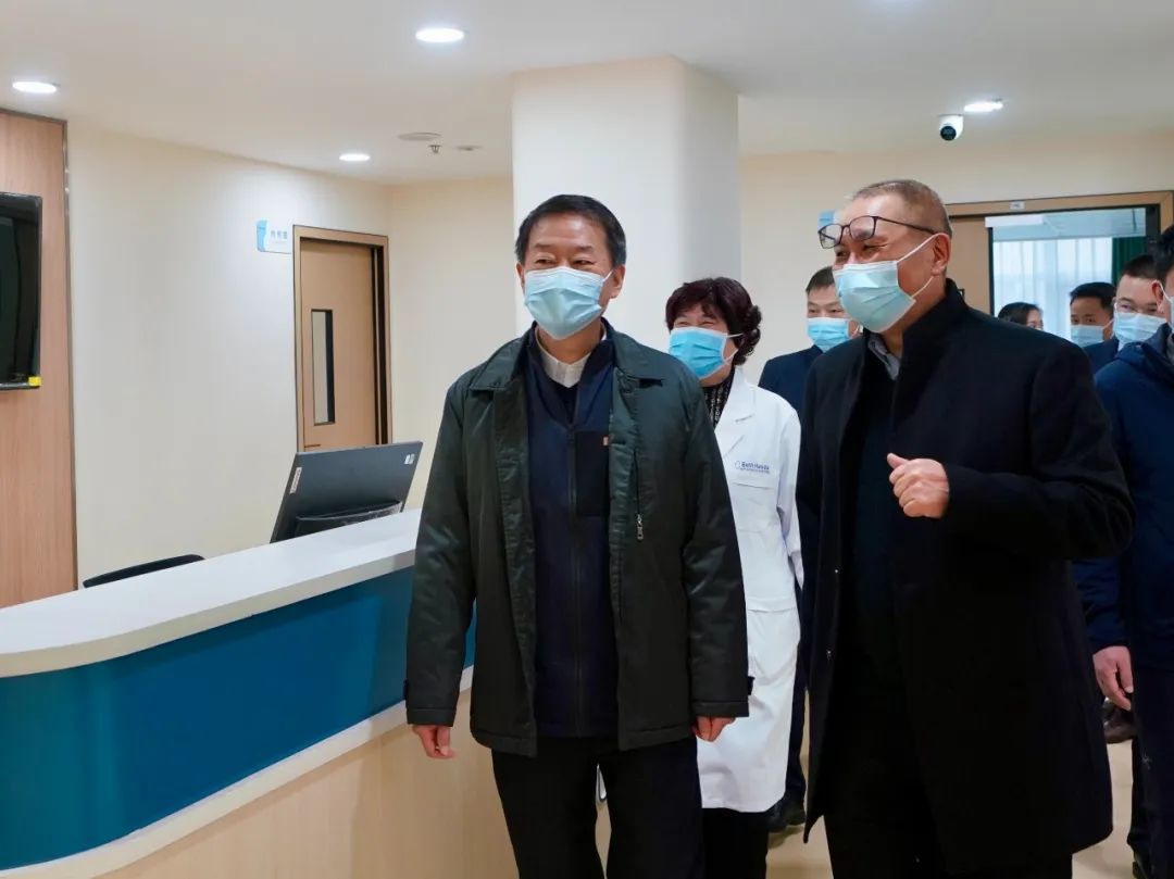 19a23e18-cda9-4cbe-9838-b60e2f9206d7 四川省bifa必发集团集团党委书记、董事长任丁率队赴锦弘集团调研