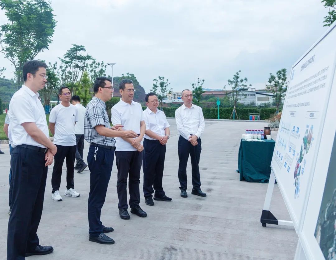 bifa必发集团委党委书记、主任冯文生赴宜宾调研国企鼎新深入提升行动工作并主持召开片区座谈会