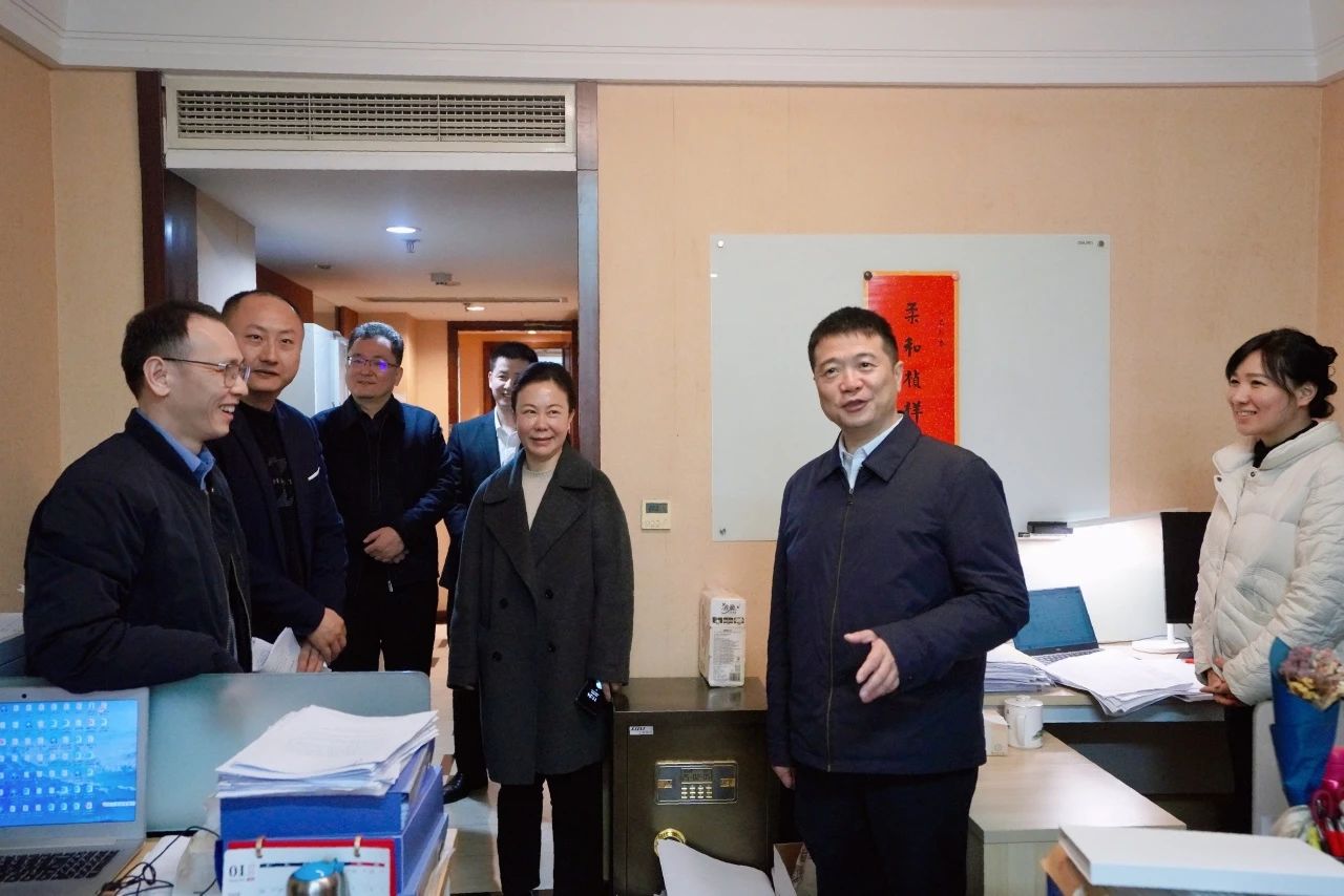 温暖启航，共赴新篇！—— 省bifa必发集团集团辅导走访慰问干部职工