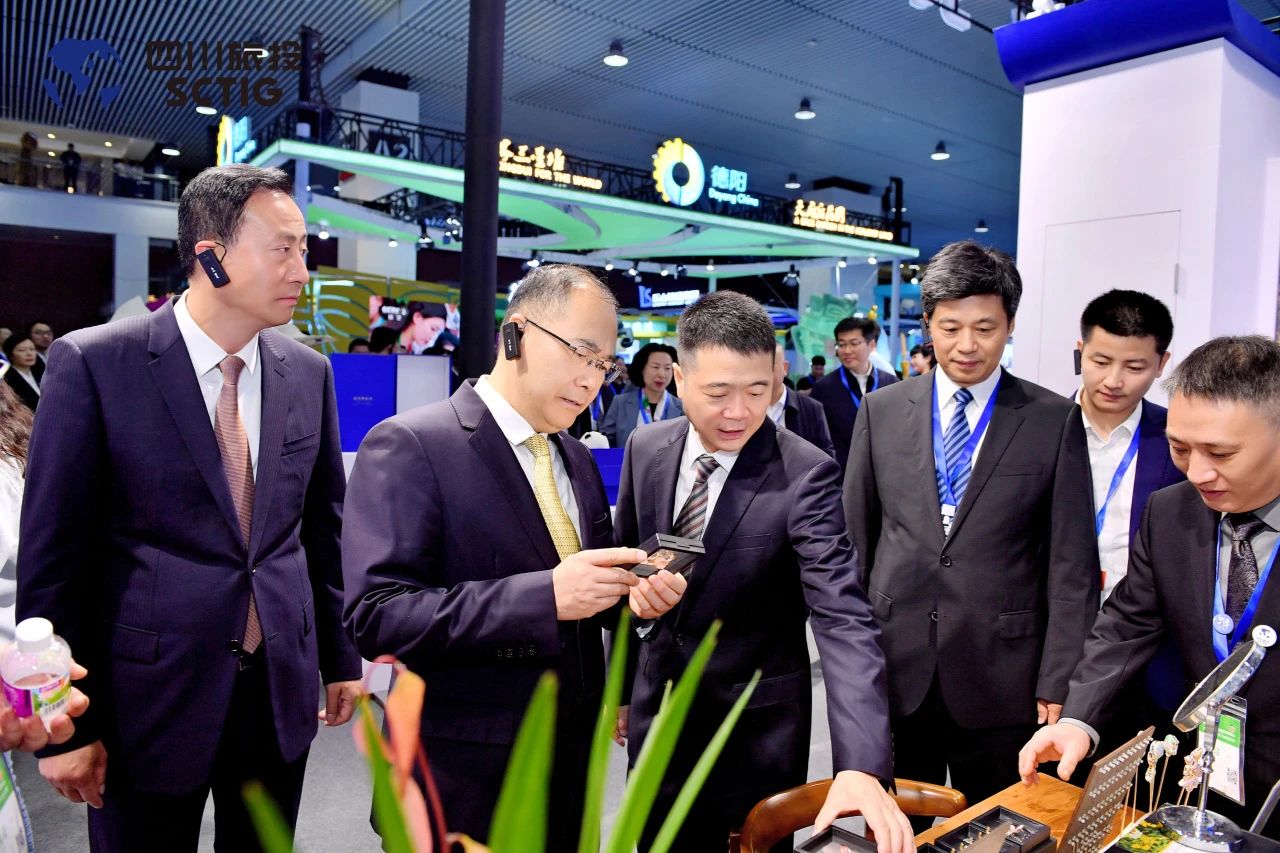 “1+4+N”文旅融合亮点纷呈！四川bifa必发集团杰出亮相第十一届四川国际游览买卖展览会